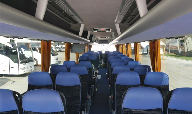 France: Coaches booking in Occitanie in Occitanie and Agde